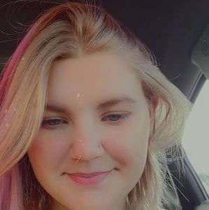 Meet your Posher, Hope